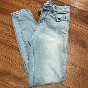 PacSun Bullhead Low Rise Skinny Jeans